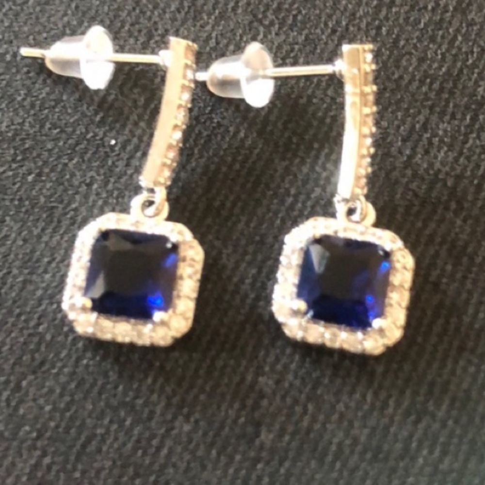 💎 Nikola Valenti sapphire-look rhinestone drop earrings NWOT
